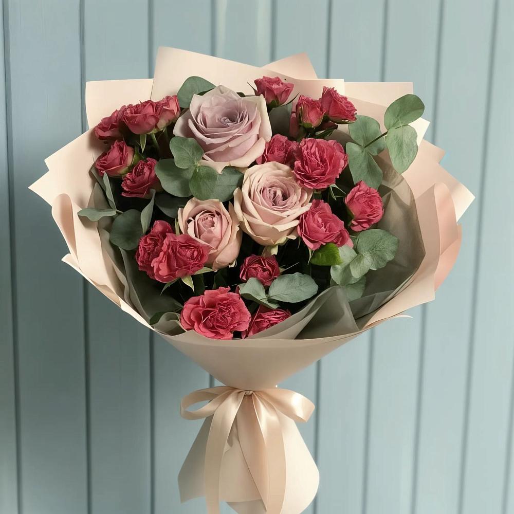 Букет цветов из: Гвоздики и Розы в Назрани