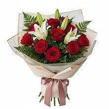 Букет цветов из:  Лилии и Розы #REPLACE_PRED# Назрани