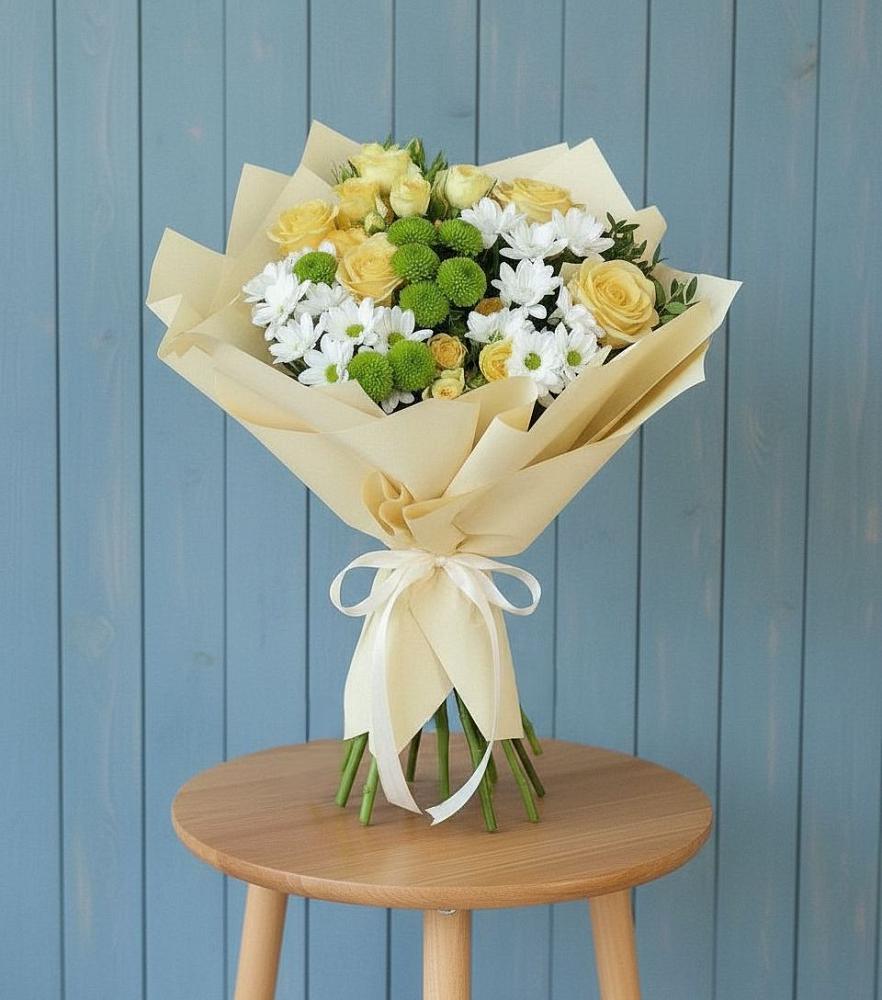 Букет цветов из: Хризантемы и Розы в Назрани