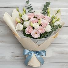 Букет цветов из:  Лизиантусы в Назрани