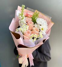 Букет цветов из:  Хризантемы и Розы в Назрани