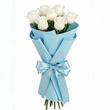 Букет 7 белых роз Проуд в Назрани