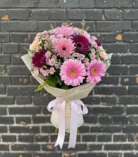 Букет цветов из:  Герберы и Хризантемы в Назрани